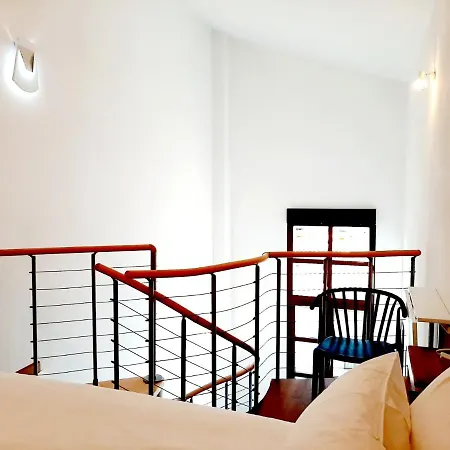 Apartamento By Gaiarooms Candelario