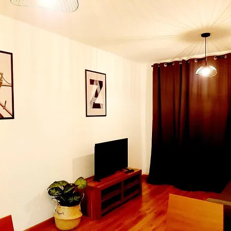 Apartamento By Gaiarooms