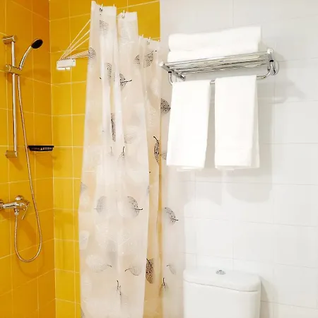 Apartamento By Gaiarooms