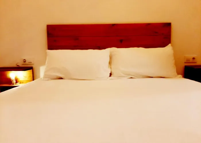 By Gaiarooms 칸델레리오